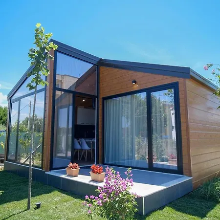 The Bungalow's Villa