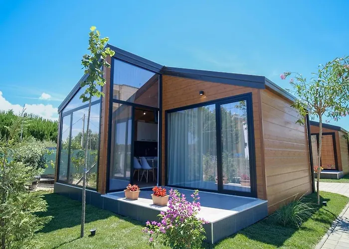 The Bungalow's Вилла